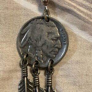 Vintage Indian Head Post Earrings 3 Feathers